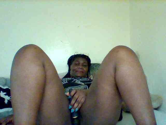 Sexxy-slim-honey webcam