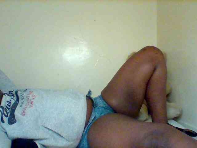 Sexxy-slim-honey webcam