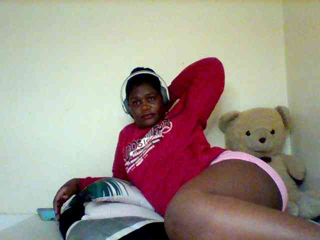 Sexxy-slim-honey webcam