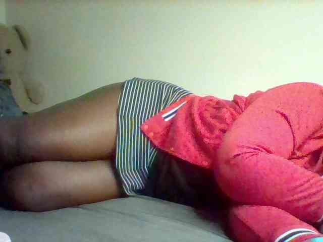 Sexxy-slim-honey webcam
