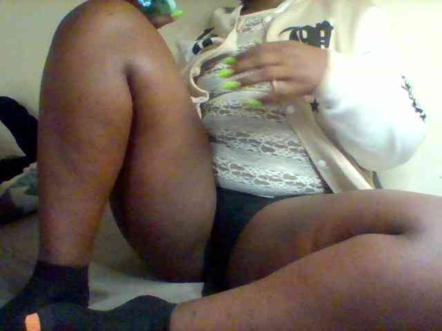 Sexxy-slim-honey webcam