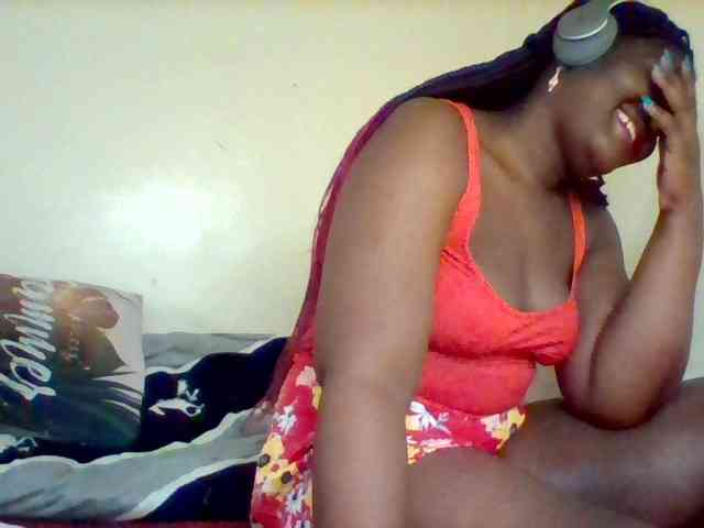 Sexxy-slim-honey webcam