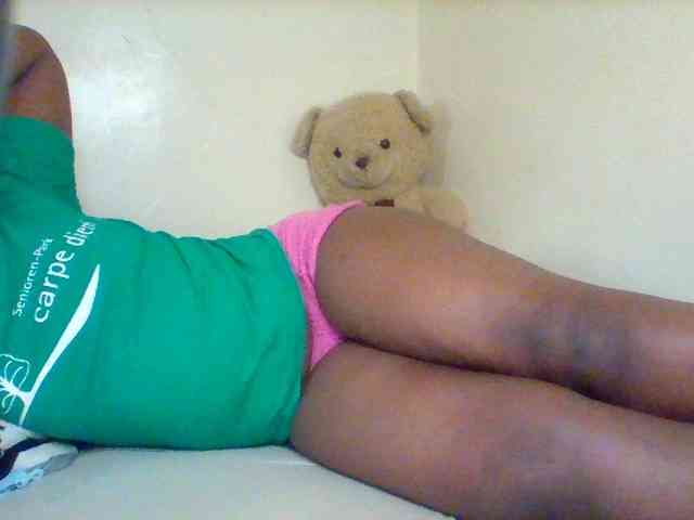 Sexxy-slim-honey webcam