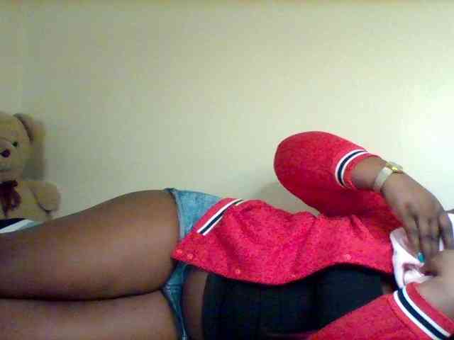 Sexxy-slim-honey webcam