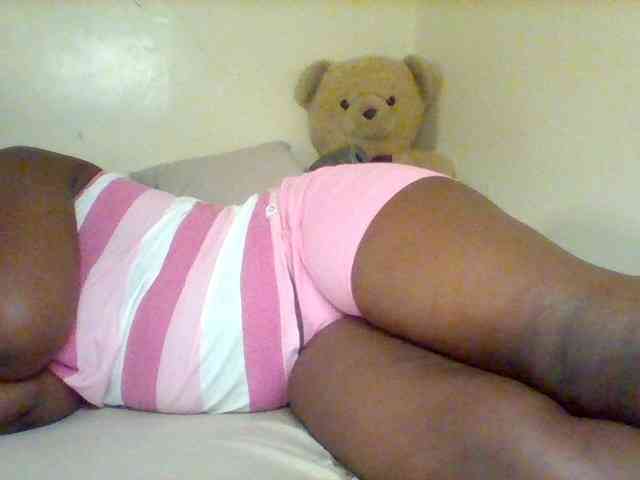Sexxy-slim-honey webcam