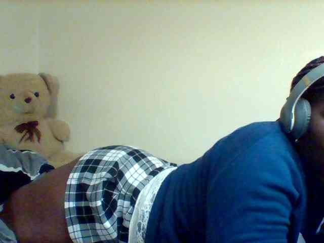 Sexxy-slim-honey webcam