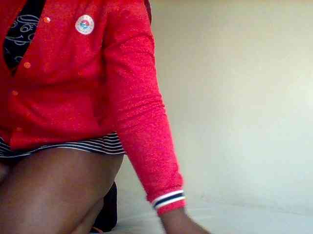 Sexxy-slim-honey webcam