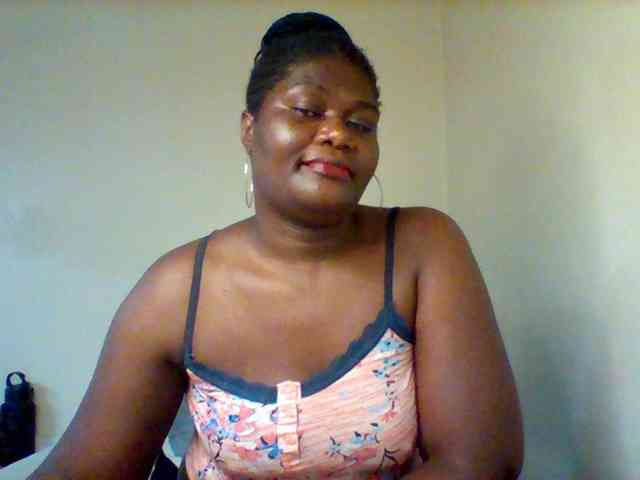 Sexxy-slim-honey webcam