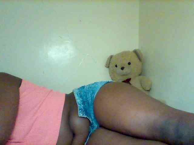 Sexxy-slim-honey webcam