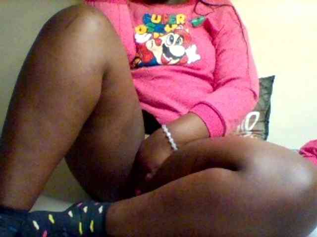 Sexxy-slim-honey webcam