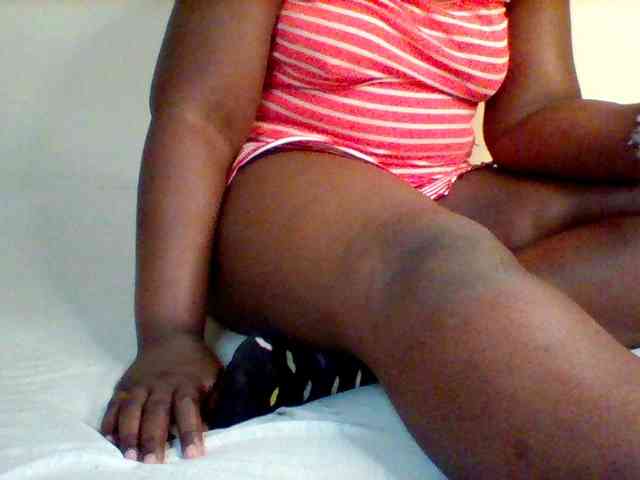 Sexxy-slim-honey webcam