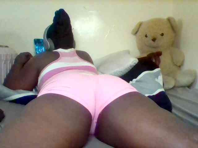 Sexxy-slim-honey webcam