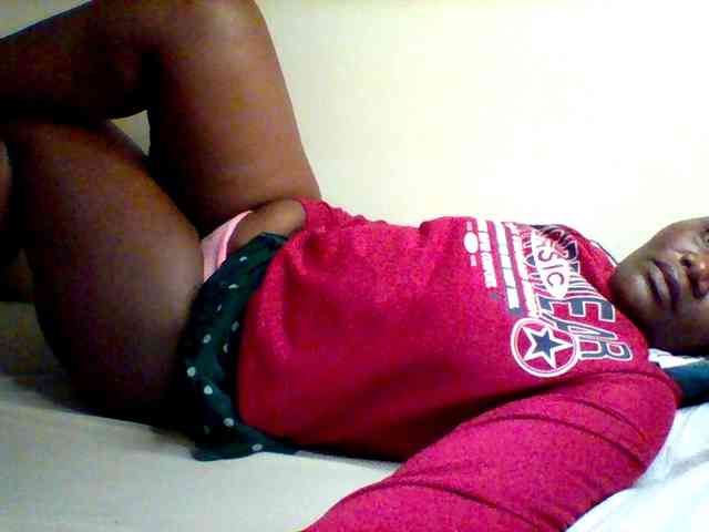 Sexxy-slim-honey webcam