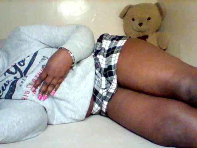 Sexxy-slim-honey webcam