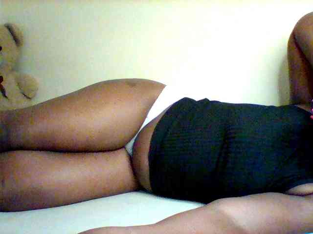 Sexxy-slim-honey webcam