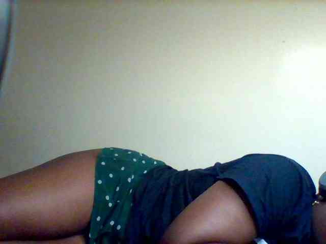 Sexxy-slim-honey webcam