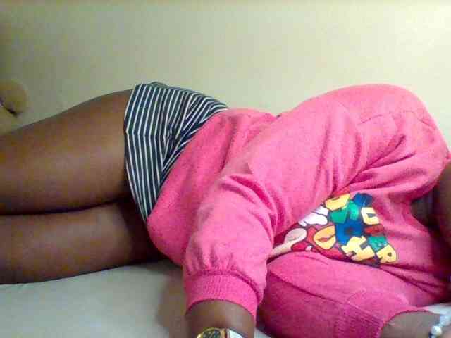 Sexxy-slim-honey webcam