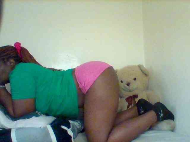 Sexxy-slim-honey webcam