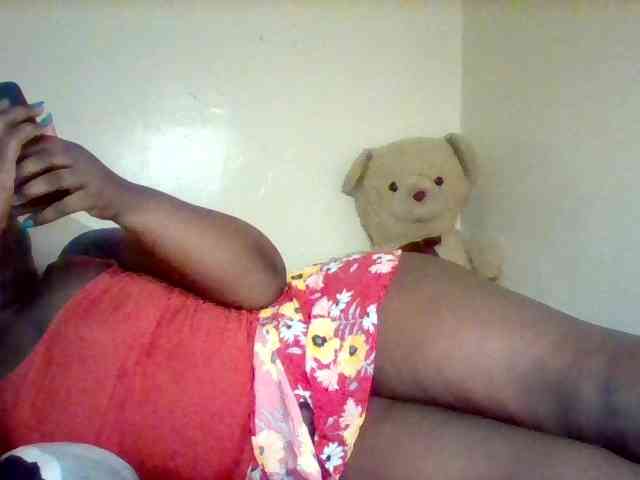 Sexxy-slim-honey webcam