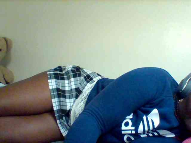 Sexxy-slim-honey webcam