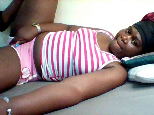 Sexxy-slim-honey webcam