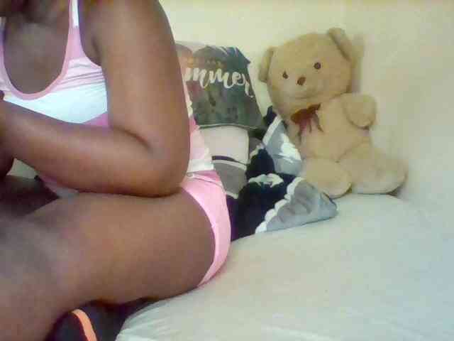 Sexxy-slim-honey webcam