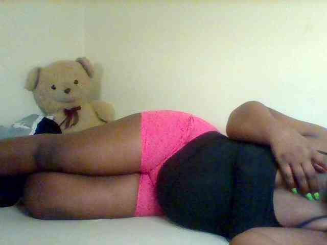 Sexxy-slim-honey