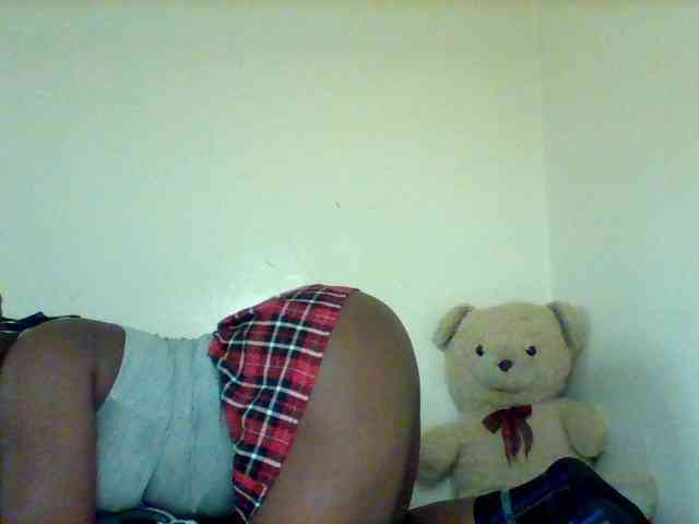 Sexxy-slim-honey webcam
