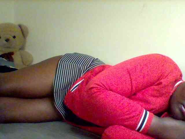Sexxy-slim-honey webcam