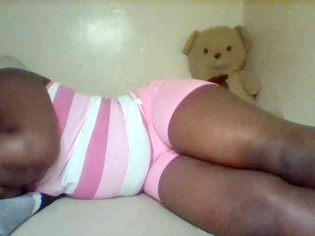 Sexxy-slim-honey webcam