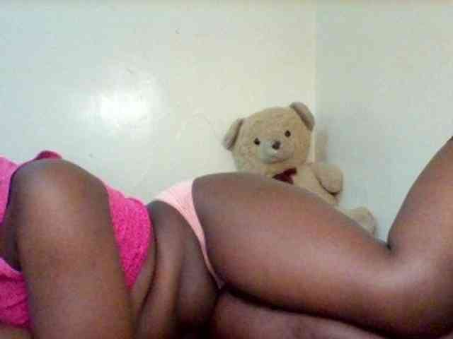 Sexxy-slim-honey webcam