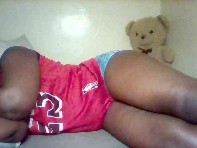 Sexxy-slim-honey webcam