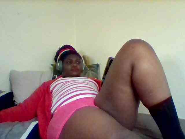 Sexxy-slim-honey webcam