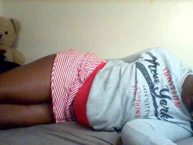 Sexxy-slim-honey webcam