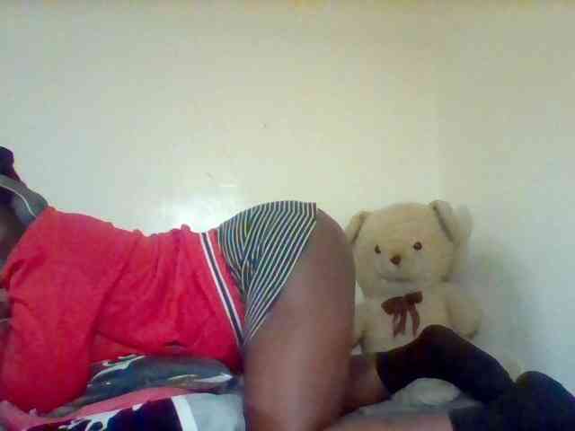 Sexxy-slim-honey webcam
