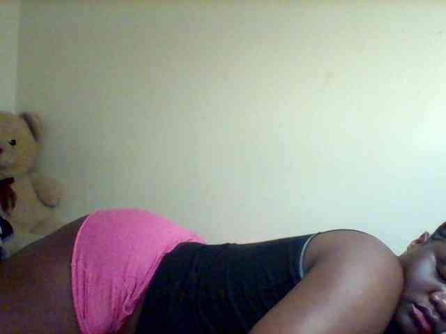Sexxy-slim-honey webcam