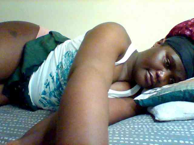 Sexxy-slim-honey webcam