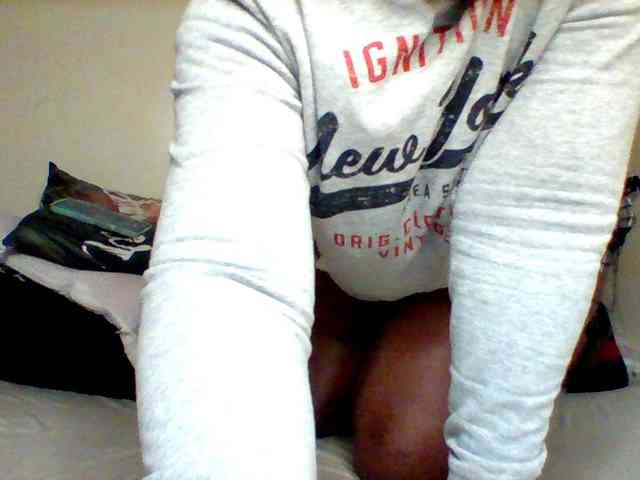 Sexxy-slim-honey webcam