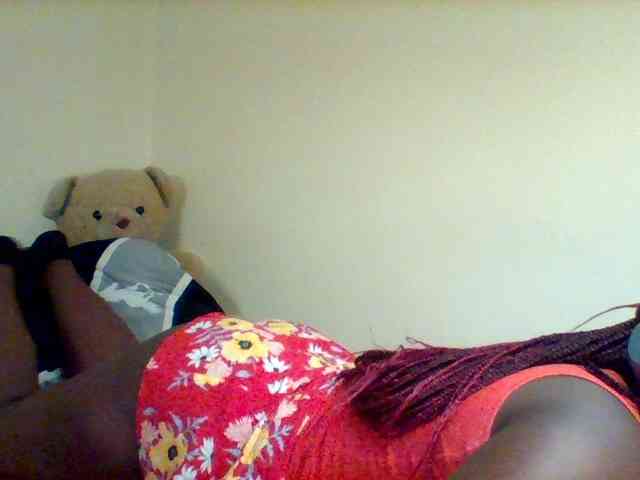 Sexxy-slim-honey webcam