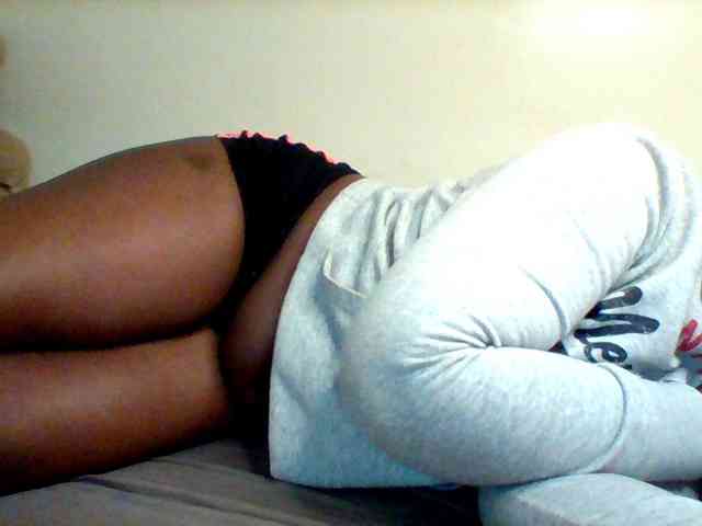 Sexxy-slim-honey webcam