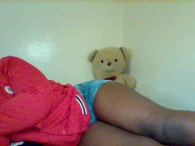 Sexxy-slim-honey webcam