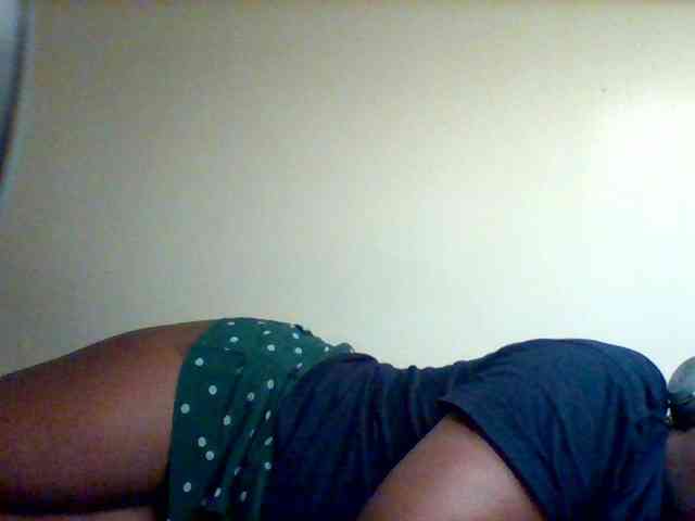 Sexxy-slim-honey webcam