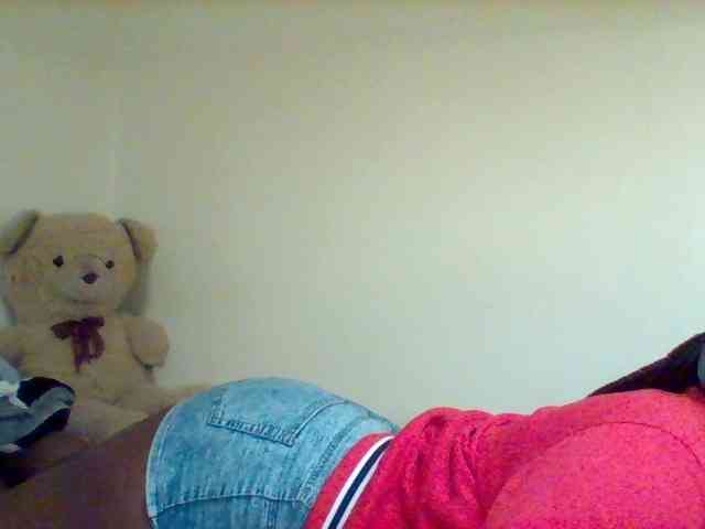 Sexxy-slim-honey webcam