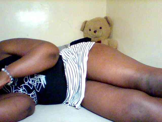 Sexxy-slim-honey