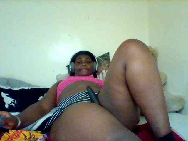 Sexxy-slim-honey webcam