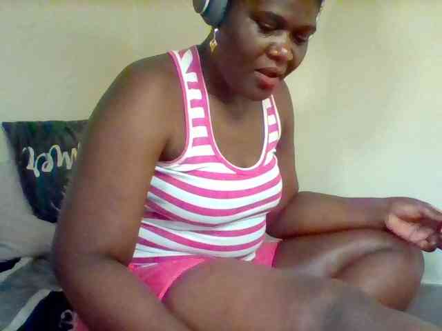 Sexxy-slim-honey webcam