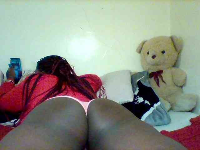 Sexxy-slim-honey webcam