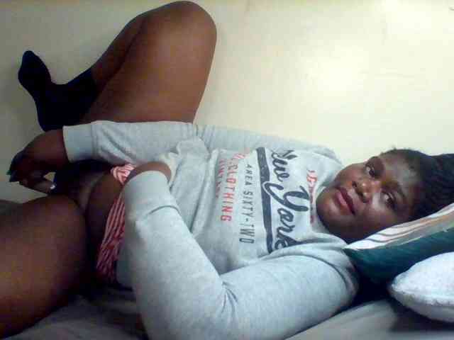 Sexxy-slim-honey webcam