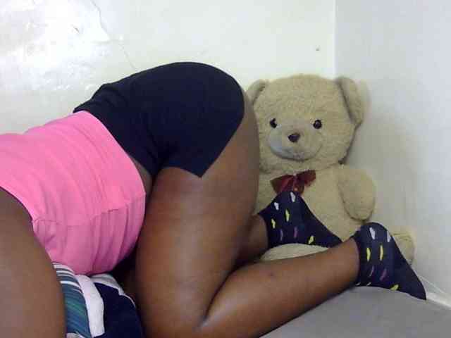 Sexxy-slim-honey