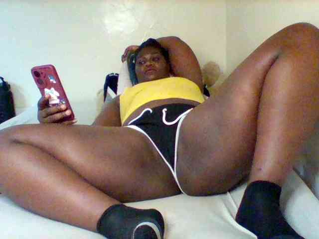Sexxy-slim-honey webcam